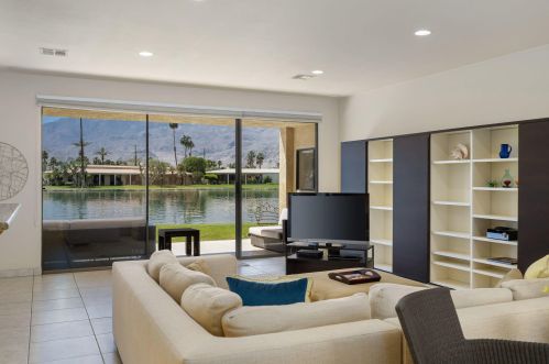 77965 Lago Dr, La Quinta, CA 92253-2702