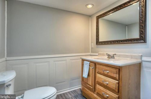 215 Cavalry Rd, Carlisle PA  17013-1606 exterior