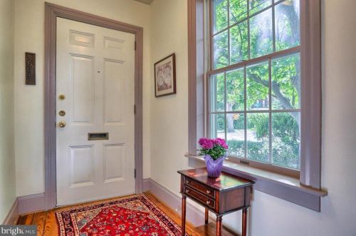 263 Walnut St, Carlisle PA  17013-3735 exterior