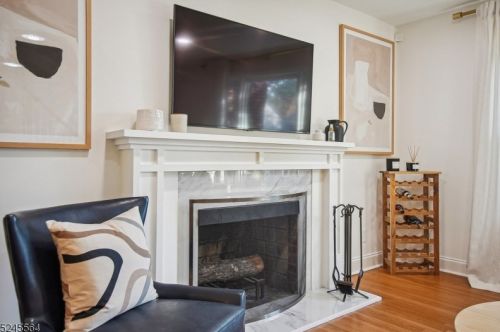 4 Northview Ter, Maplewood NJ  07040-3606 exterior