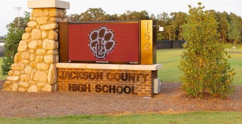 4434 Links Blvd, Jefferson GA  30549-8823 exterior