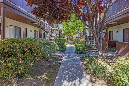 443 Costa Mesa Ter, Sunnyvale, CA 94085-1611