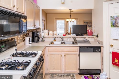 305 Fawn Ridge Rd, Harrisburg, PA 17110-4798