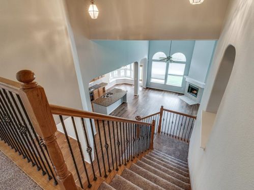 8313 Rolling Rock Dr, Fort Worth TX  76123-1891 exterior