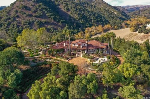 1220 Bassi Dr, San Luis Obispo, CA 93405-8053