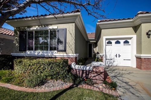 930 Pebble Beach Rd, Beaumont, CA 92223-8533