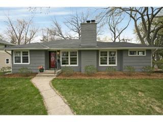 99 Hawthorne Rd, Hopkins, MN 55343-8507