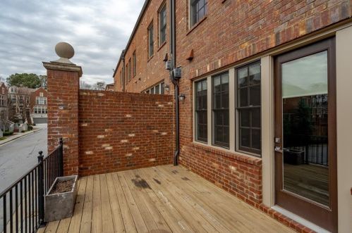 2912 Hermance Dr, Atlanta GA  30319-2704 exterior