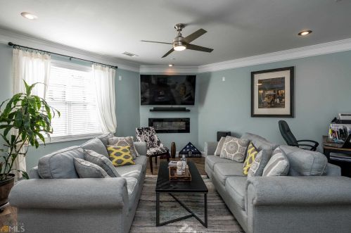 420 Fernbay Dr, Atlanta GA  30331-8956 exterior