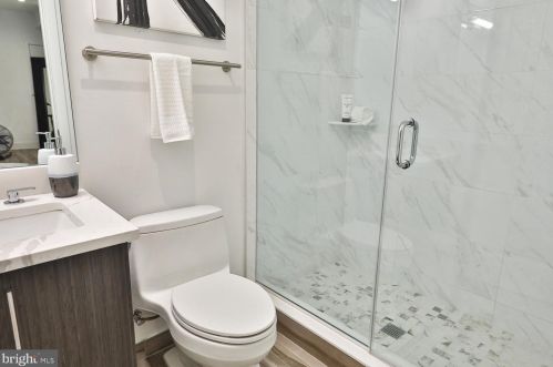 431 20 St, Philadelphia PA 19144-2401 exterior