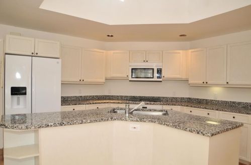 2475 Circlewood Rd, Atlanta GA  30345-1949 exterior