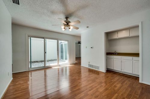 5603 Boca Raton Blvd, Fort Worth TX  76112-2332 exterior