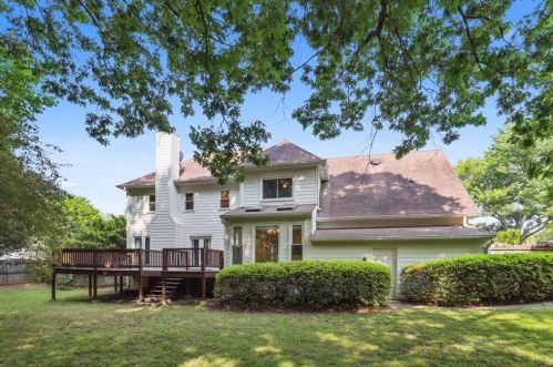 4516 Exmoor Dr, Marietta, GA 30067-4055