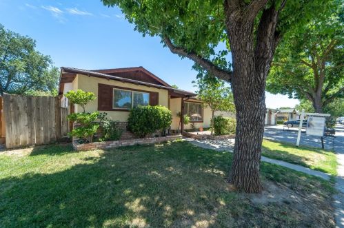 1516 Bella Terra Dr, Modesto, CA 95355-3510