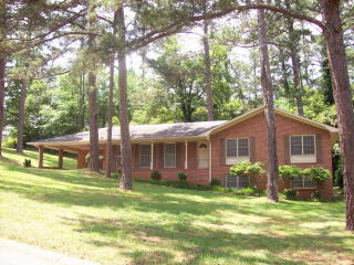 1804 Kirkwood Dr, Macon, GA 31211-1215