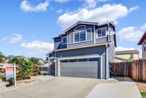 716 Chateau Cir, Vacaville, CA 95687-7434