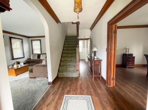 1348 Covedale Ave, Cincinnati OH  45238-3860 exterior