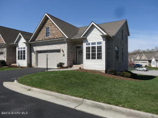 6756 Bay Hill Ct, Radford, VA 24141-5675