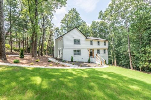 800 Breckinridge Rd, Marietta, GA 30064-2933