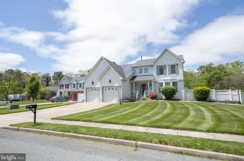 4 Gardenia Ct, Erial, NJ 08081-4500