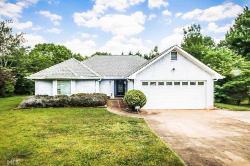 250 Helen Ln, Stockbridge, GA 30281-6041