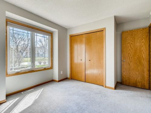 3231 Black Oak Dr, Saint Paul MN  55121-2334 exterior