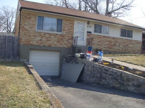 8798 Constance Ln, Cincinnati, OH 45231-4702