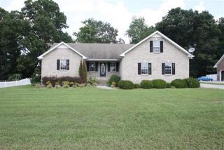51 Post Rd, Manchester, TN 37355-7383