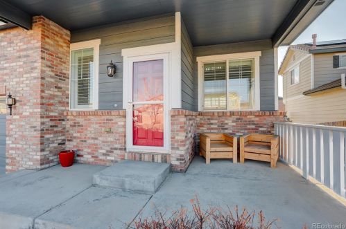 3933 Shawnee Way, Aurora CO  80018-4559 exterior