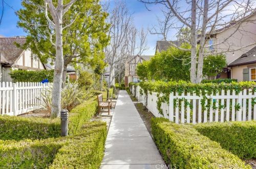 18 Three Vines Ct, San Juan Capistrano, CA 92694-0409