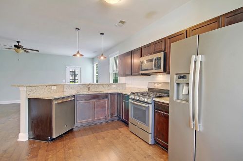 1554 Stanwick Dr, Johns Island, SC 29455-8416