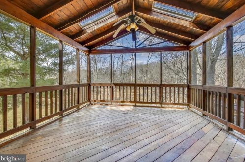 14100 Cricket Ln, Silver Spring MD 20904-5918 exterior