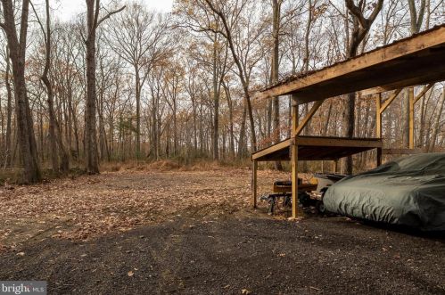 6132 Shady Side Rd, Shady Side MD exterior