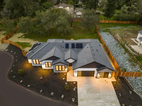 7840 Orange Ave, Fair Oaks, CA 95628-5811