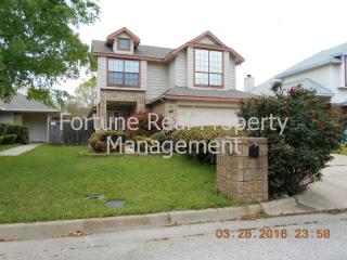 6709 Driffield Cir, Fort Worth TX  76182-4461 exterior