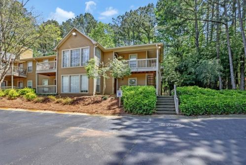 1605 Country Park Dr, Smyrna GA  30080-8264 exterior