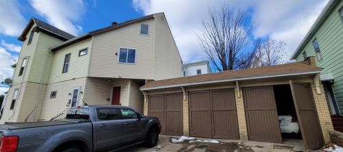 31 Center St, Torrington CT  06790-5503 exterior