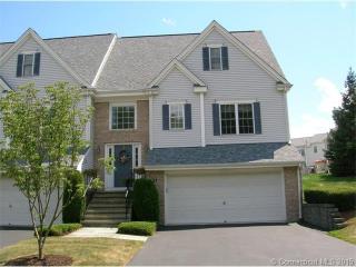 11 Cobblestone Ct, Hartford, CT 06111-5150
