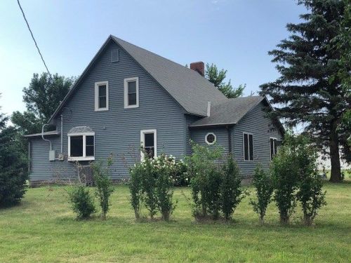 225 3rd St, Otoe, NE 68417