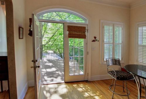 2475 Brookhaven Hts Ct, Atlanta GA  30319-5243 exterior