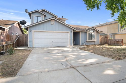 1228 Cape Cod Dr, Modesto, CA 95358-6907
