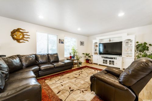 108 1950, Clearfield, UT 84015-2075