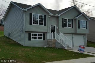 319 Clyde St, Roadside, PA 17268-1121