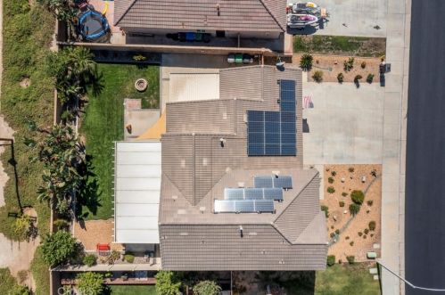 17876 Robusta Dr, Riverside CA  92503-7072 exterior