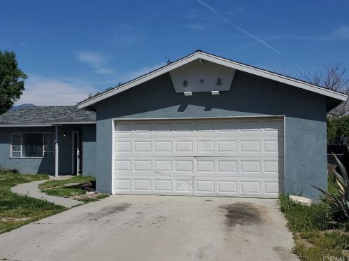 3941 Carmelina St, San Bernardino, CA 92407-6820