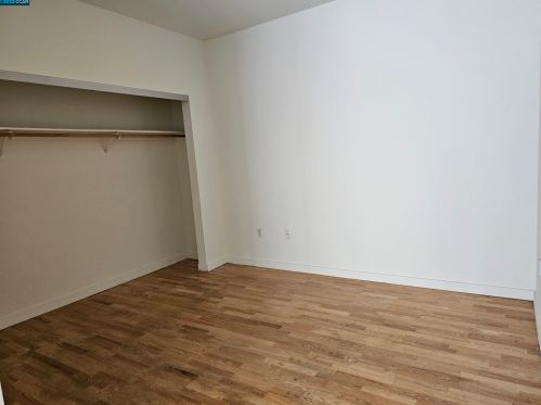 301 Bryant St, San Francisco CA  94107-4167 exterior