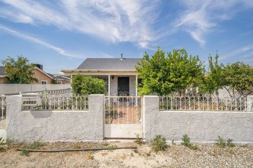 24860 5th St, San Bernardino, CA 92410-5045