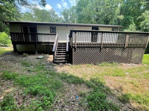 221 Cross Gate Dr, Marietta GA  30068-3921 exterior
