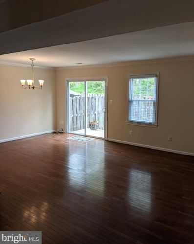 7704 Brandeis Way, Springfield VA  22153-3404 exterior