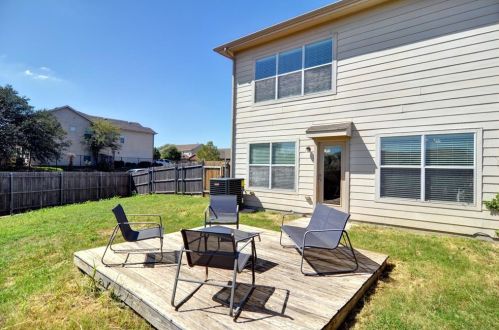 7500 Lazy Spur Blvd, Fort Worth TX  76131-5229 exterior